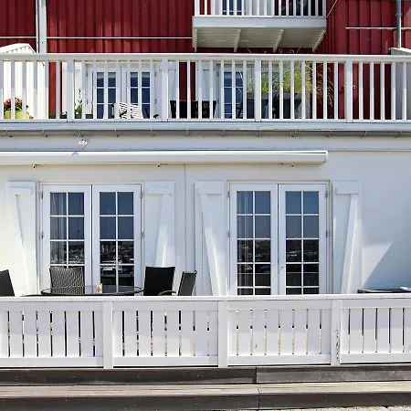 Two-bedroom Holiday In 1 Holiday home