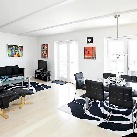 Two-bedroom Holiday In 1 Holiday home